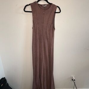 Zara Sleeveless Mauve-Brown Ribbed Maxi Dress